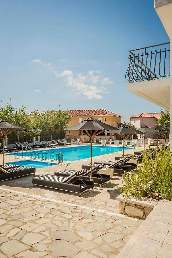 Blue Horizon Hotel Svoronata